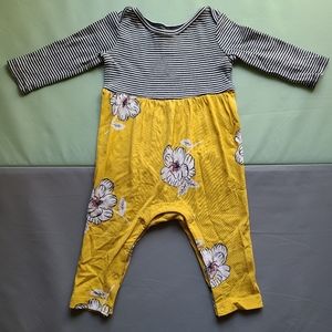 Tea Collection 6-9mo Crossprint Romper